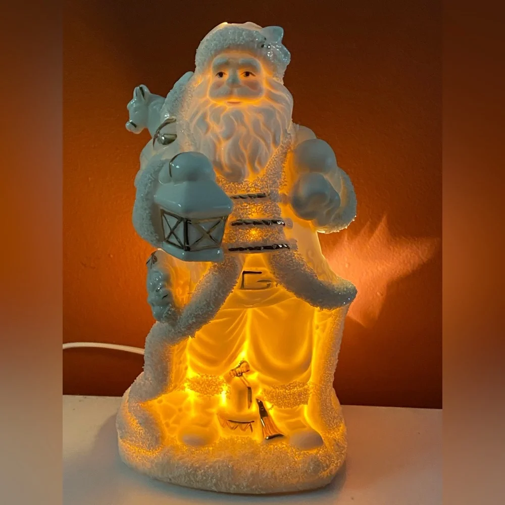 Porcelain Santa Night Light 🎄Christmas in July 🎄